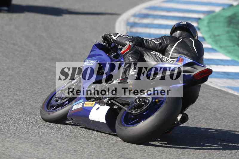 /02 29.01.-02.02.2024 Moto Center Thun Jerez/Gruppe rot-red/74